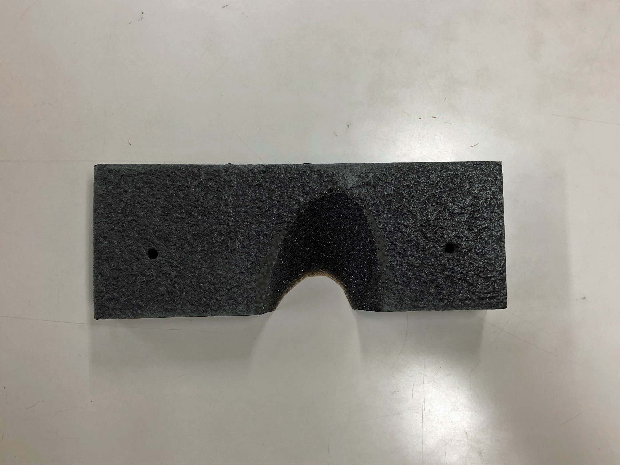 ホールの斜め加工